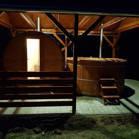 Apartment Rozsa Ueduelohaz